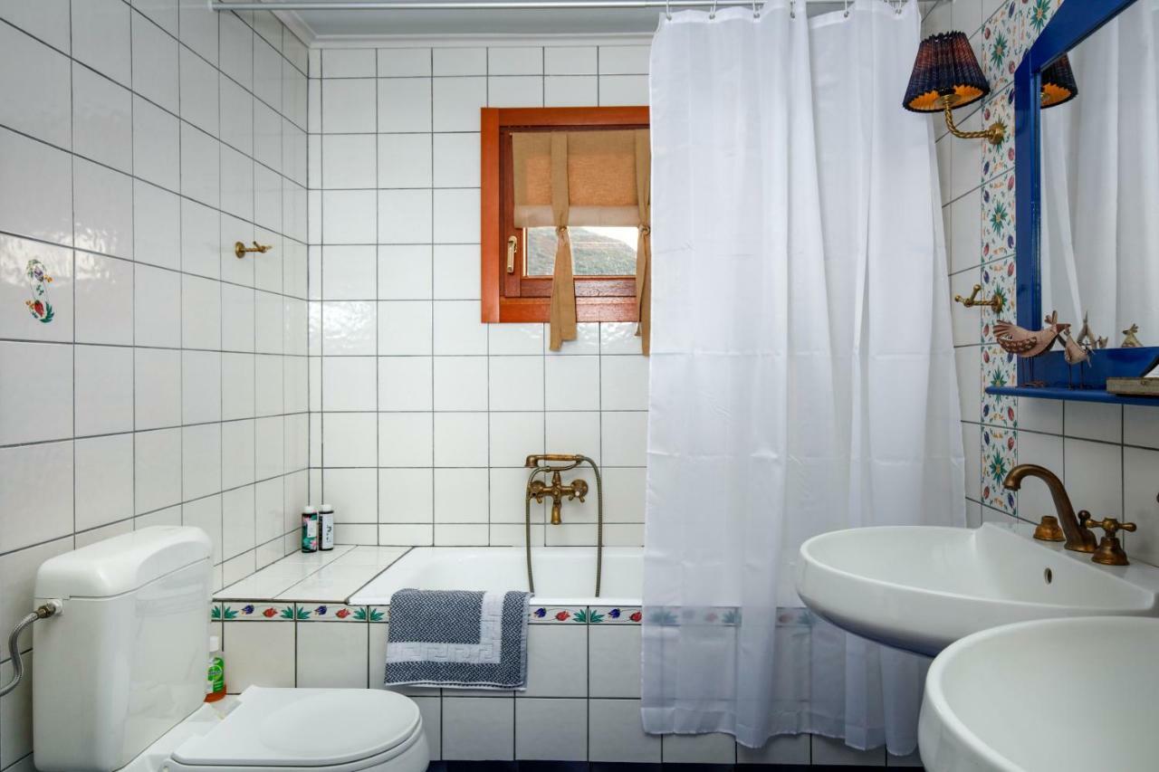 Villa Loridis Prínos Eksteriør billede
